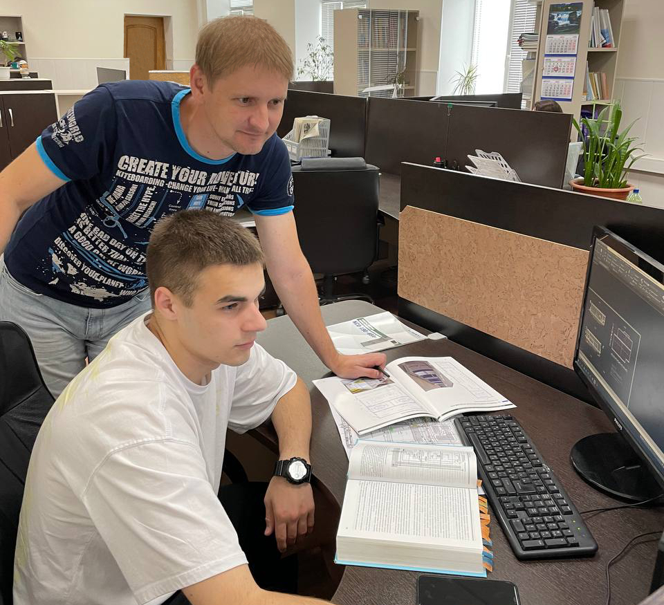 В НИИК проходит летняя практика студентов Дзержинского политехнического института