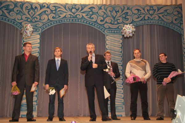 В декабре в ОАО «НИИК» состоялся традиционный конкурс среди молодых специалистов